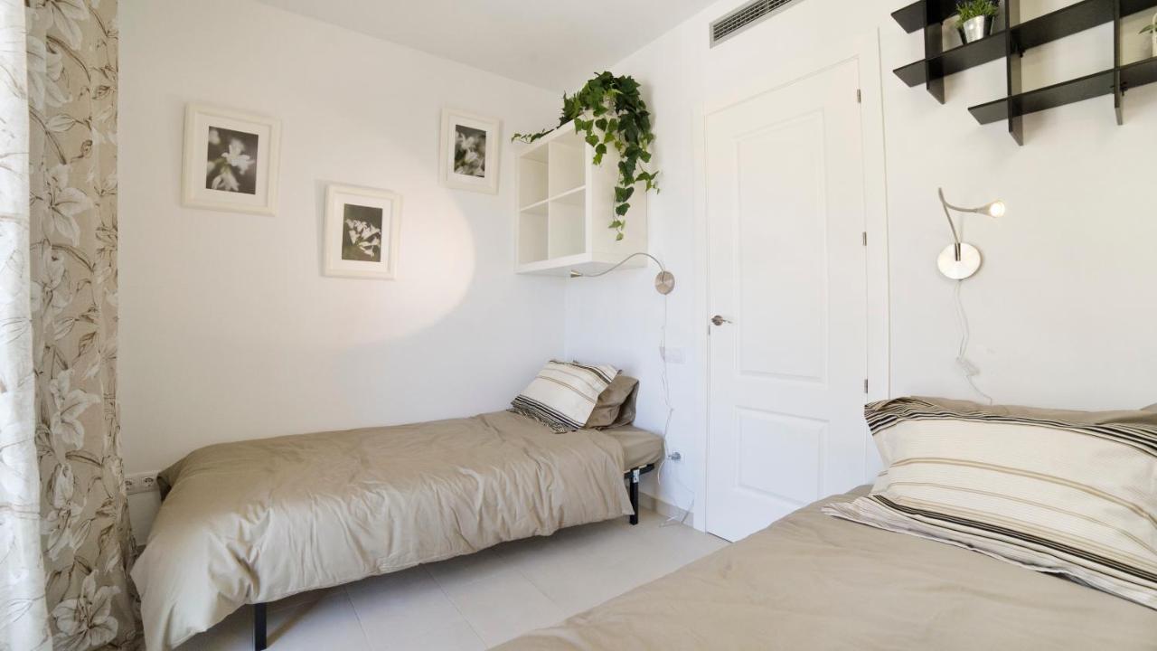 Tranquil Duplex In Sitges, Barcelona,Sea Views, Parking, Terrace Daire Dış mekan fotoğraf